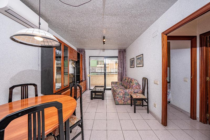 Foto cb1775d8-d115-4fbf-a51a-c2b543e75a5c. Apartament amb aparcament a Centro Urbano Benidorm