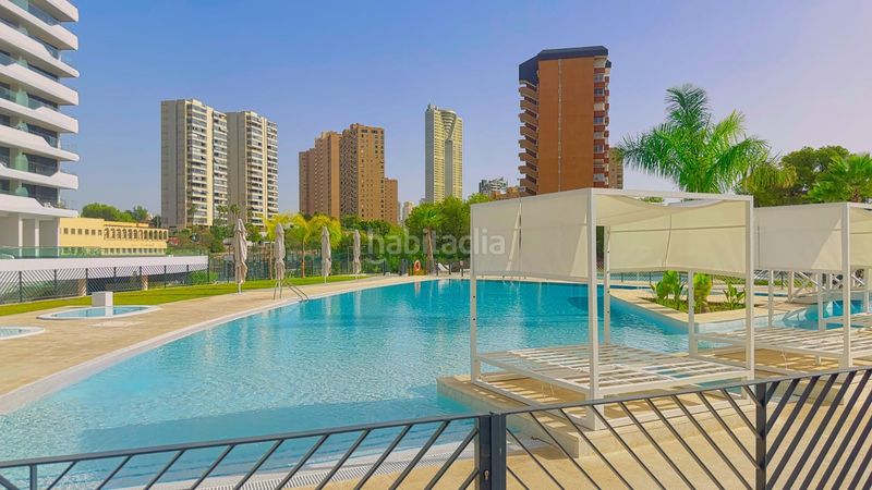 Foto 0a7aa6b5-cebd-4ff6-a941-63a194722f41. Pis amb aparcament piscina a Playa Poniente Benidorm