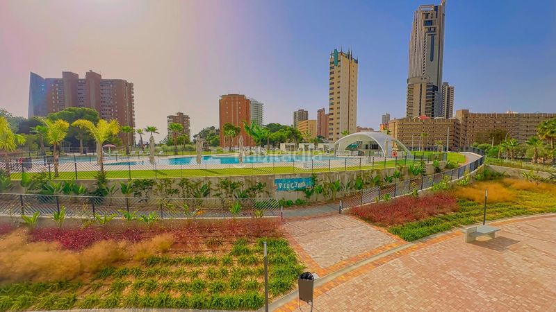 Foto de29f777-120b-49d6-8ab0-e1111edb461f. Pis amb aparcament piscina a Playa Poniente Benidorm
