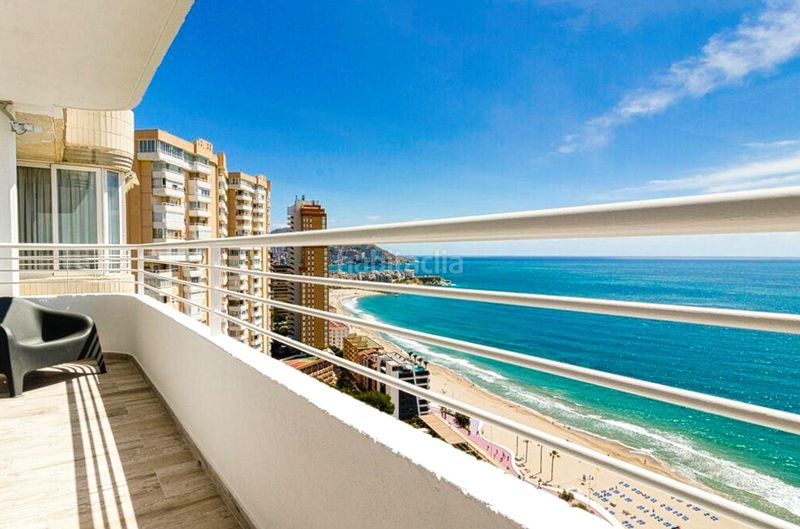 Foto 32740f93-4d48-440a-a5a0-09abadcc6d03. Àtic amb calefacció piscina a Playa Poniente Benidorm