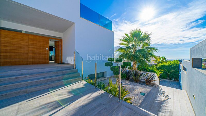 Foto d5e55375-cbaa-4458-9578-422096ee43d3. Casa adossada amb calefacció aparcament piscina a Finestrat