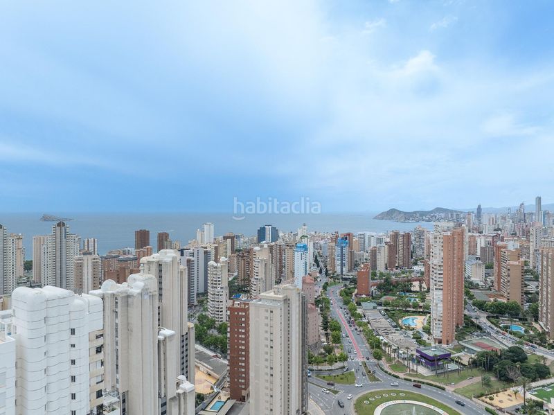 Foto 1a351520-a64a-420d-a0d6-689d002950d7. Apartament amb aparcament a Levante Alto Benidorm