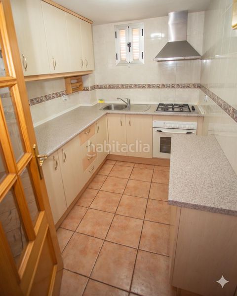 Foto b7241556-f674-491d-80d9-32b6a84b59a5. Apartament amb aparcament a Levante Alto Benidorm