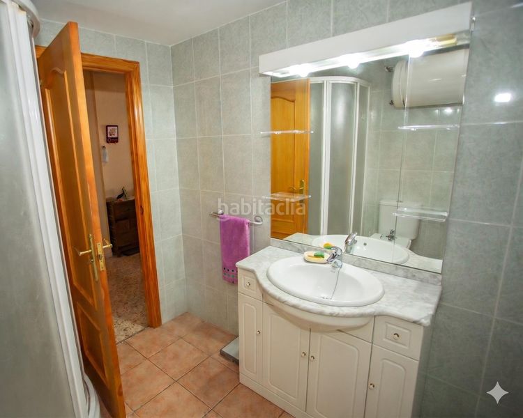 Foto ba21bff0-0414-4768-8bba-1e5d4ca8e332. Apartament amb aparcament a Levante Alto Benidorm