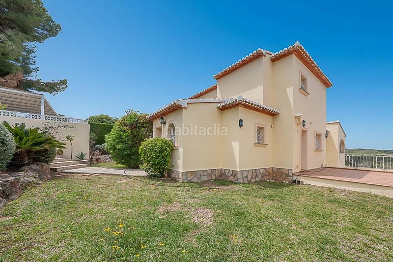 Foto d84c62d8-b4c0-4b8e-8a65-ac90e038c0d5. Xalet amb calefacció aparcament piscina a La Granadella - Costa Nova Xàbia