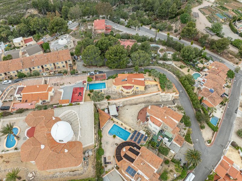 Foto 738f3258-54fb-4d72-8ae3-6bf407cf493a. Casa amb aparcament a Coloma Nucia (la)