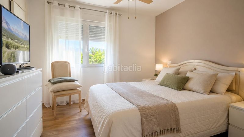 Foto 3dcfe987-1e10-4124-8a04-6ba0bebf6188. Apartament amb aparcament a Puerto Xàbia