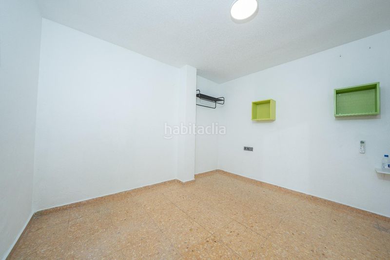 Foto 6dab6d79-eb43-4c61-bea2-da92540daca2. Pis a Saladar Dénia