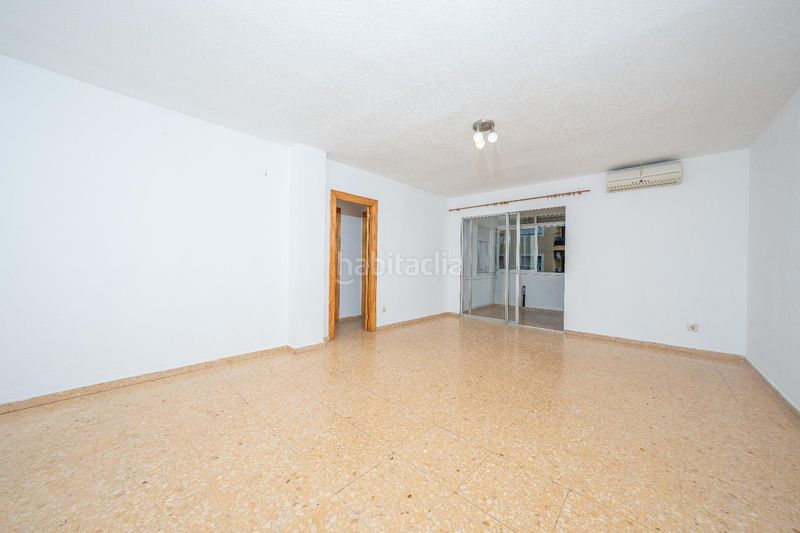 Foto cc50ff15-de4d-4082-a4f9-5a2bb14a7fbf. Pis a Saladar Dénia