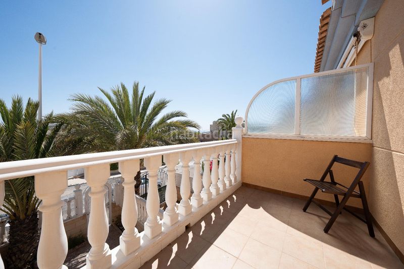 Foto 35f3aa1d-e7ad-4650-9285-f4dd8d932eb4. Casa amb piscina a Los Arenales del Sol Elche / Elx
