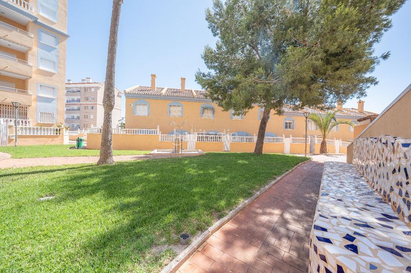 Foto d32ca0ed-99e3-44be-8574-3909ac2fd021. Casa amb piscina a Los Arenales del Sol Elche / Elx