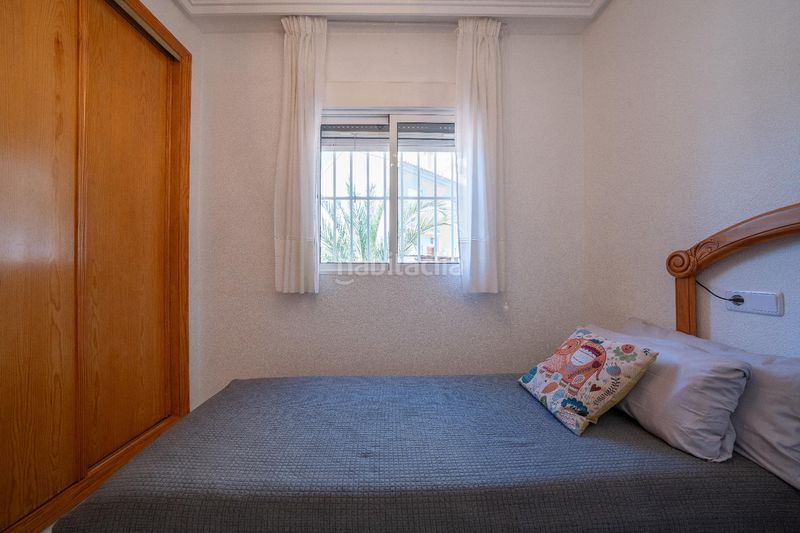 Foto fef8e87f-62a1-45a6-80f0-4638d25758c8. Casa amb piscina a Los Arenales del Sol Elche / Elx