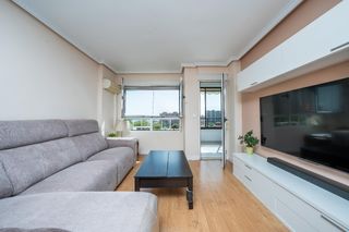 Apartament  Calle del tridente. Espectacular piso con vistas al mar y urbanización completa en c
