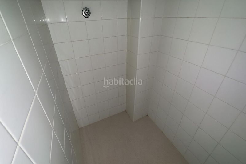 Foto ce343d7a-2de5-42e2-b1c4-1c02fa88c0d7. Local comercial a Centro Elche / Elx
