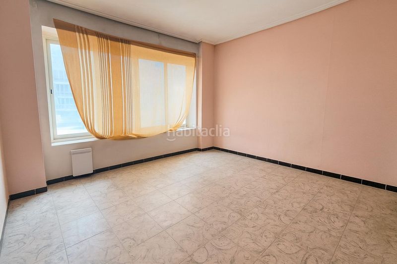 Foto d6053330-bd89-4d14-8ee5-4cbf48d476f1. Local comercial a Centro Elche / Elx