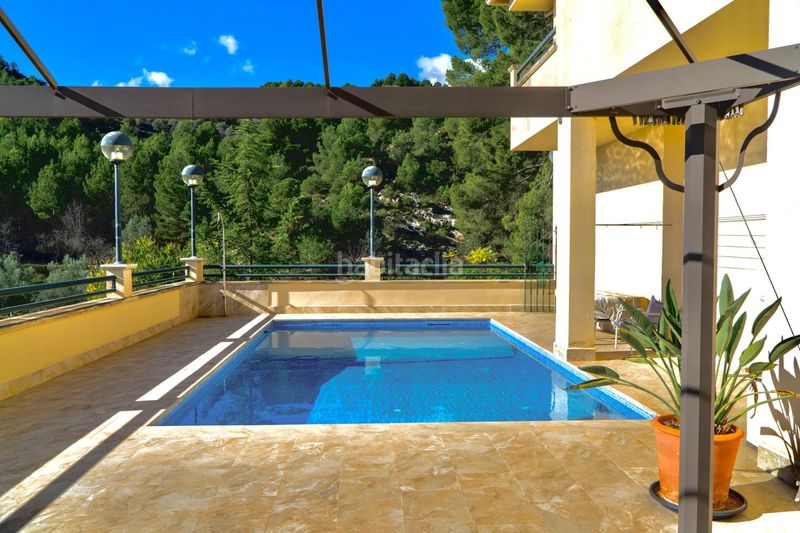 Foto 59931ac1-d68c-46b9-9047-fa87057838de. Masia amb calefacció aparcament piscina a Cocentaina