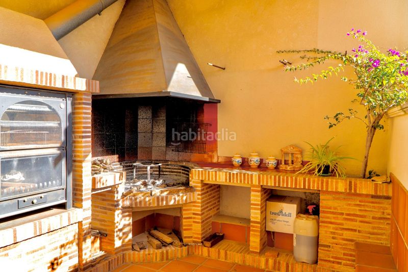 Foto b1c0c636-4796-4841-9fb0-31cf826a42b0. Masia amb calefacció aparcament piscina a Cocentaina