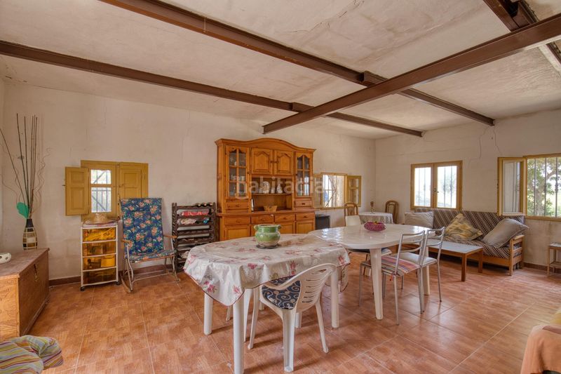 Foto d3b8d46d-3478-4dbd-9d5e-76c22d4af300. Casa amb aparcament piscina a La Marina Elche / Elx