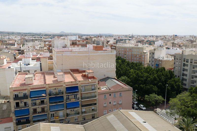 Foto a83d55f5-97a9-476a-8575-ded2d8a4a926. Pis a Carrús Oeste Elche / Elx