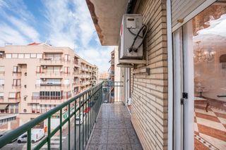 Appartement  Calle juan diez martinez. Piso en venta en elche
