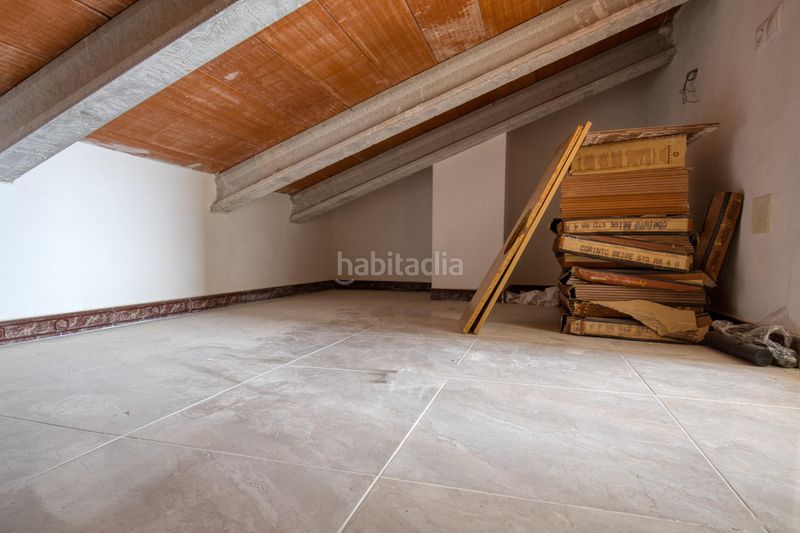Foto b8b542e6-67f5-487f-a3e9-b2e806d9f6c0. Casa adossada amb aparcament a Abanilla