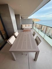 Location Appartement à Calle calle brasil 1. Piso en benidorm  solo del 10 de agosto al 1 de septiembre