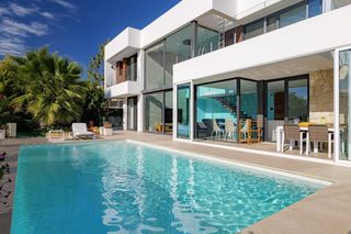 Chalet en Golf Bahía. Villa de lujo sierra cortina, finestrat