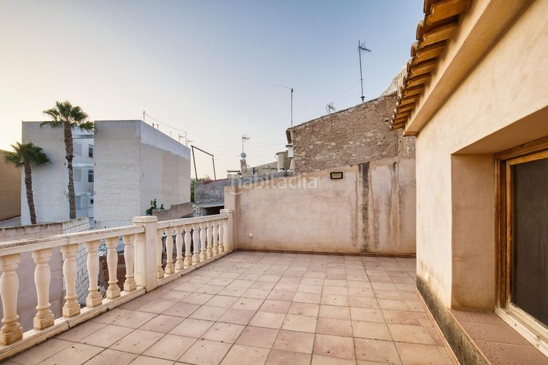 Foto 4122030d-a275-4fce-82b1-96318958fb36. Casa amb aparcament a Novelda