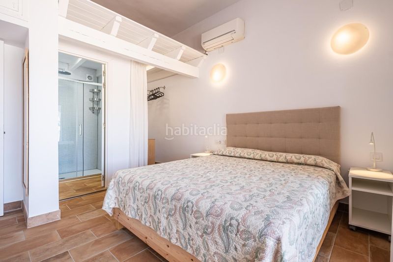 Foto 4099ee55-9362-4462-bfbd-8b445dbd45ba. Casa amb calefacció aparcament piscina a Cala Advocat-Baladrar Benissa