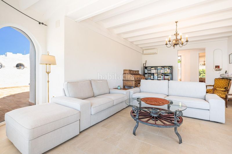 Foto 4e59b562-9489-418a-9b32-21946b182220. Casa amb calefacció aparcament piscina a Cala Advocat-Baladrar Benissa