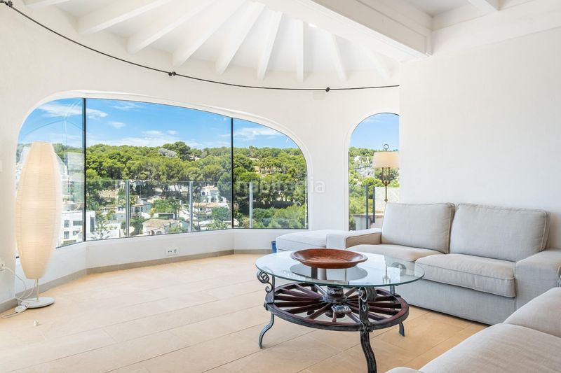 Foto 7357a8f1-5778-4659-a089-b98bd57237ee. Casa amb calefacció aparcament piscina a Cala Advocat-Baladrar Benissa