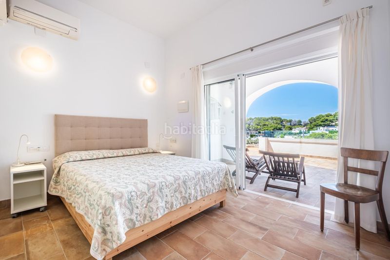 Foto 96dcd34b-8828-4800-bfd5-e2d61c8f482c. Casa amb calefacció aparcament piscina a Cala Advocat-Baladrar Benissa