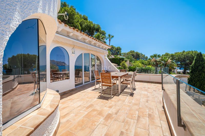 Foto cbdace6d-c6cc-4038-9fff-cf0889fa52fa. Casa amb calefacció aparcament piscina a Cala Advocat-Baladrar Benissa