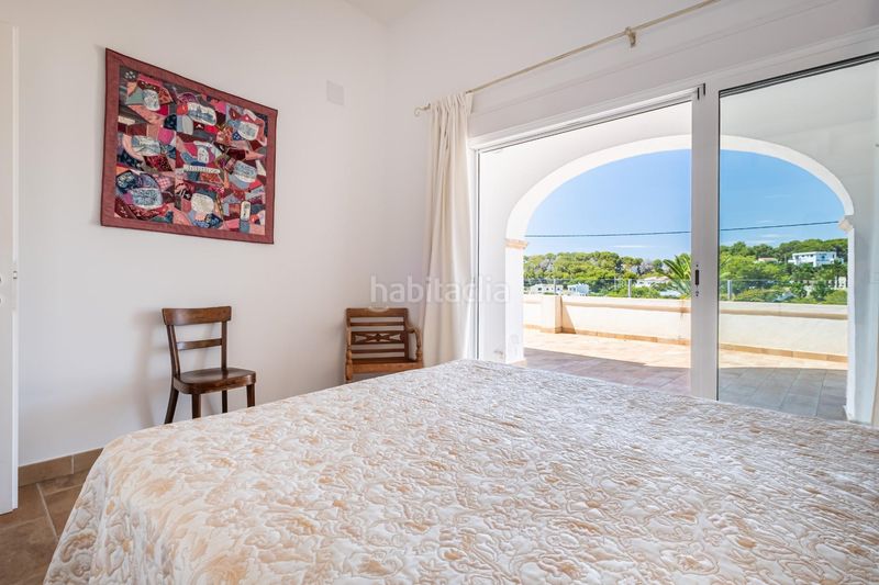 Foto d9627d46-4dc4-4214-8eb0-7a666a70c10b. Casa amb calefacció aparcament piscina a Cala Advocat-Baladrar Benissa