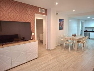 Lloguer Apartament a Zona Playa de los Locos. Apartamento renovado al lado del mar