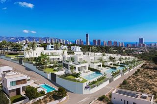 Casa adosada en Golf Bahía
