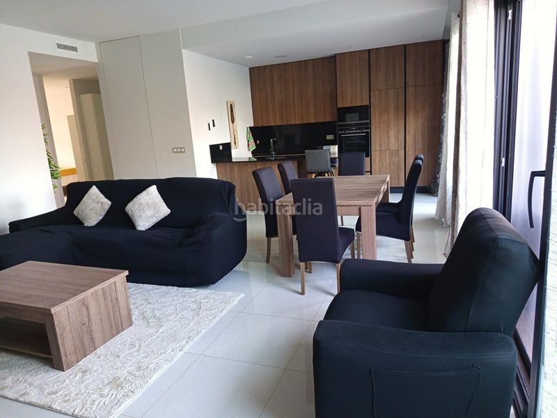 Foto 7f33fcab-2242-44f0-8c45-642673bd33dc. Miete chalet mit parking in balcón de Finestrat-terra marina Finestrat