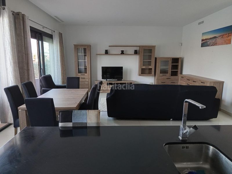 Foto ec8e31c4-8575-40b3-a1e6-30372cb571ff. Miete chalet mit parking in balcón de Finestrat-terra marina Finestrat