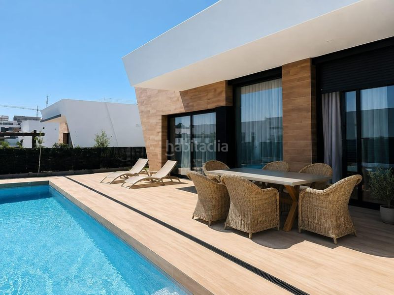 Foto f85d4df7-0354-4604-9796-6f38066507b3. Miete chalet mit parking in balcón de Finestrat-terra marina Finestrat