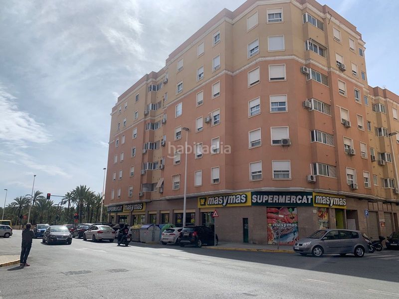 Foto 1836b5c8-1f74-465c-8d6f-f7e508e94058. Aparcament cotxe a Altabix Elche / Elx