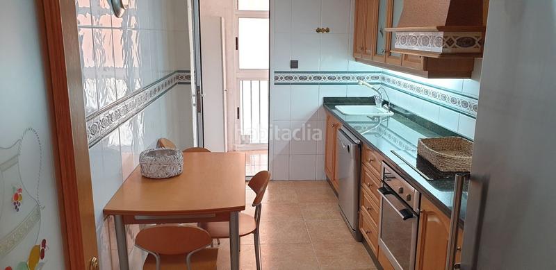 Foto 5d0762bd-9815-42a8-b623-88ac7b534724. Pis amb calefacció aparcament a El Toscar Elche / Elx