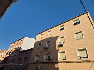 Pis a Carrús Este. Piso en elche, zona plaza barcelona