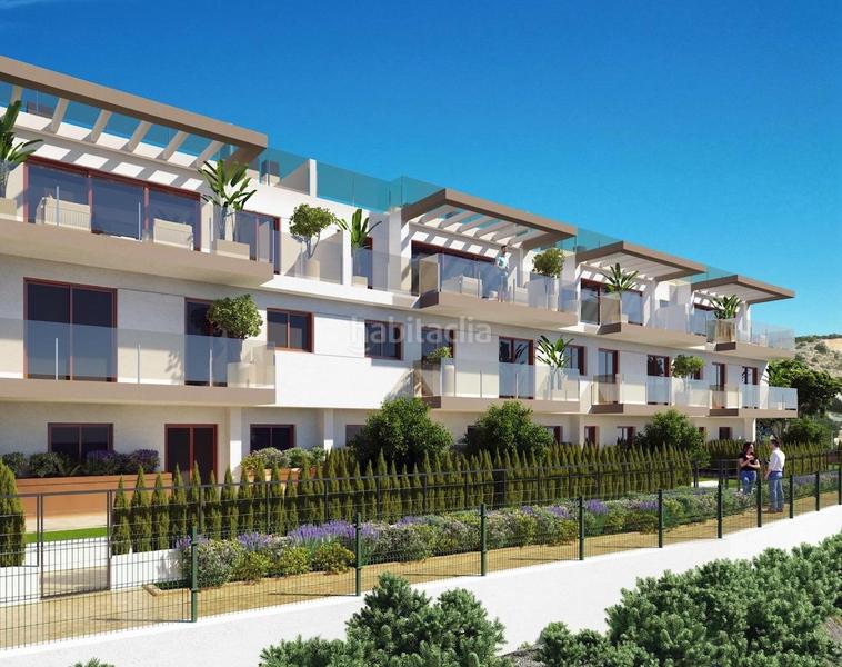 Foto ba0b0ebd-bd68-43c4-a16c-d52c8589cf43. Reihenhaus mit parking pool in Montebello - Nou Espai Nucia (la)