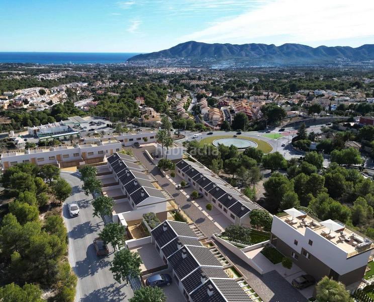 Foto 7bb22d8e-4600-42f5-aa1a-f98218ce6468. Casa adosada nuevochalet adosado con vistas al mar y montanas en Nucia (la)