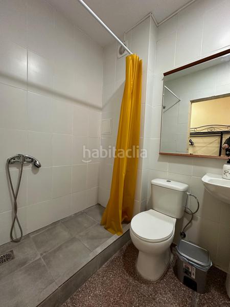 Foto a279156f-4d10-4fa3-abdb-3cf0cafe7540. Edificio in Carolinas Altas Alicante