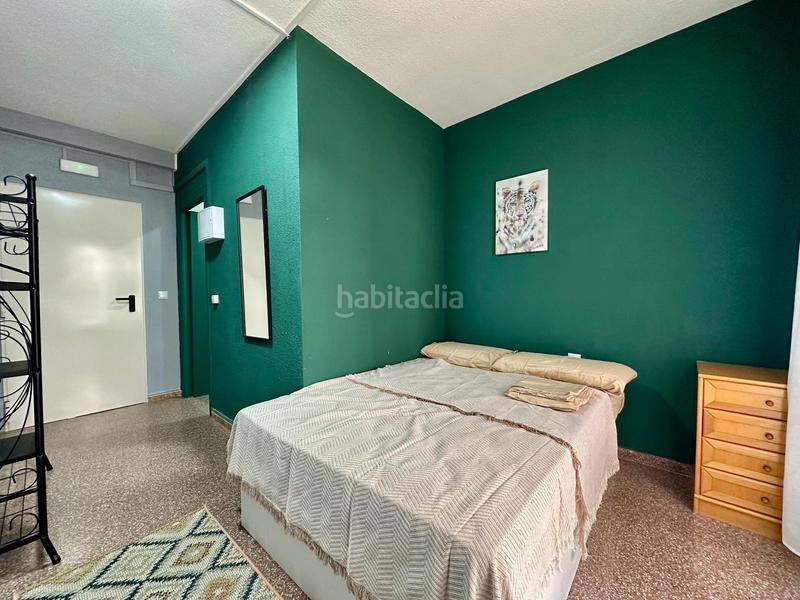 Foto f1898f1c-8416-4bf2-bd28-636aca388ceb. Edificio in Carolinas Altas Alicante