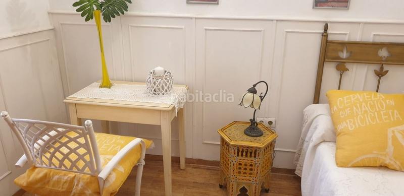 Foto 2e9d41a2-cf4f-4ca3-a4f7-bd23fb5800a1. Dúplex duplex planta baja con terraza en Centro Elche / Elx