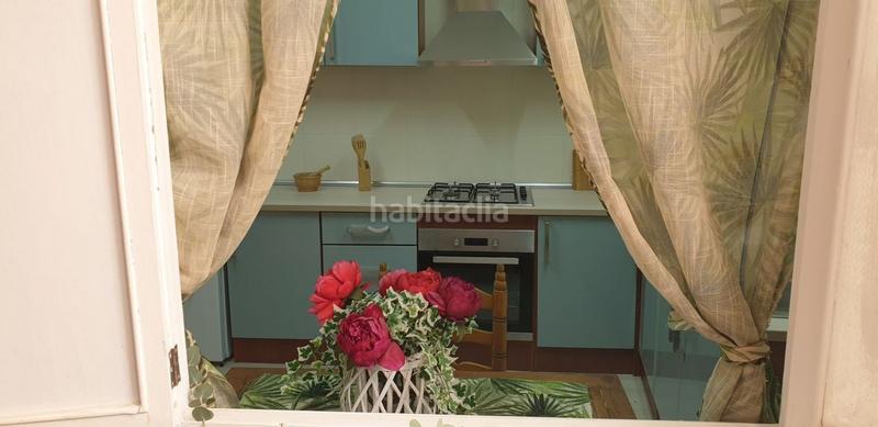 Foto 495b9252-906f-4441-b11d-5e38f5706004. Dúplex duplex planta baja con terraza en Centro Elche / Elx