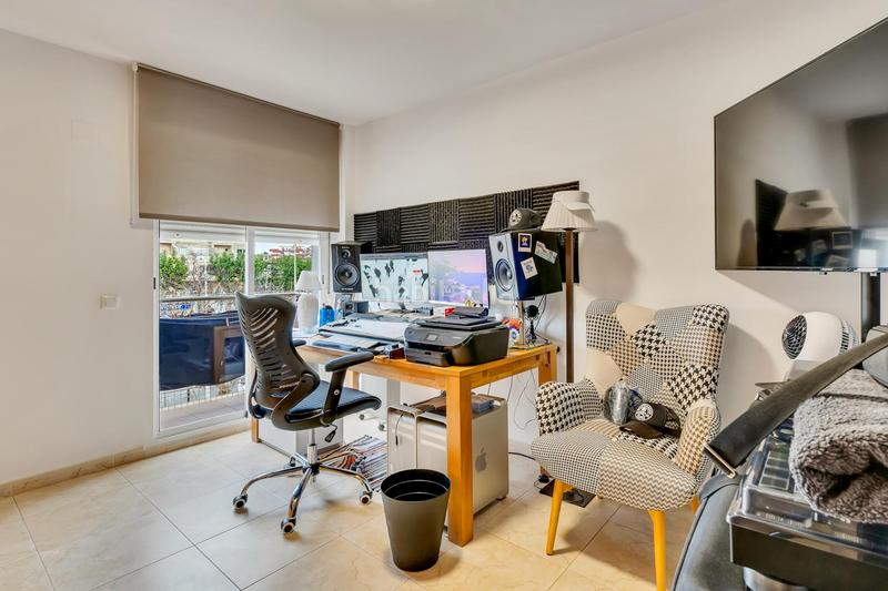 Foto 854e614e-bbe0-49e0-8fcb-eeb9eef190f5. Duplex con parcheggio piscina in Montañar-El Arenal Xàbia