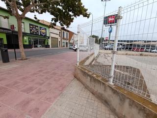 Terreny residencial a Vía alcalde carlos carbonell 22. Solar urbano en aspe